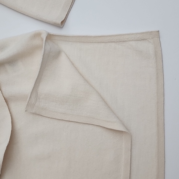 NWT Nicole Miller New York Extra Fine Merino Wool Mock Neck Belted Sweater Sz L - Picture 5 of 6